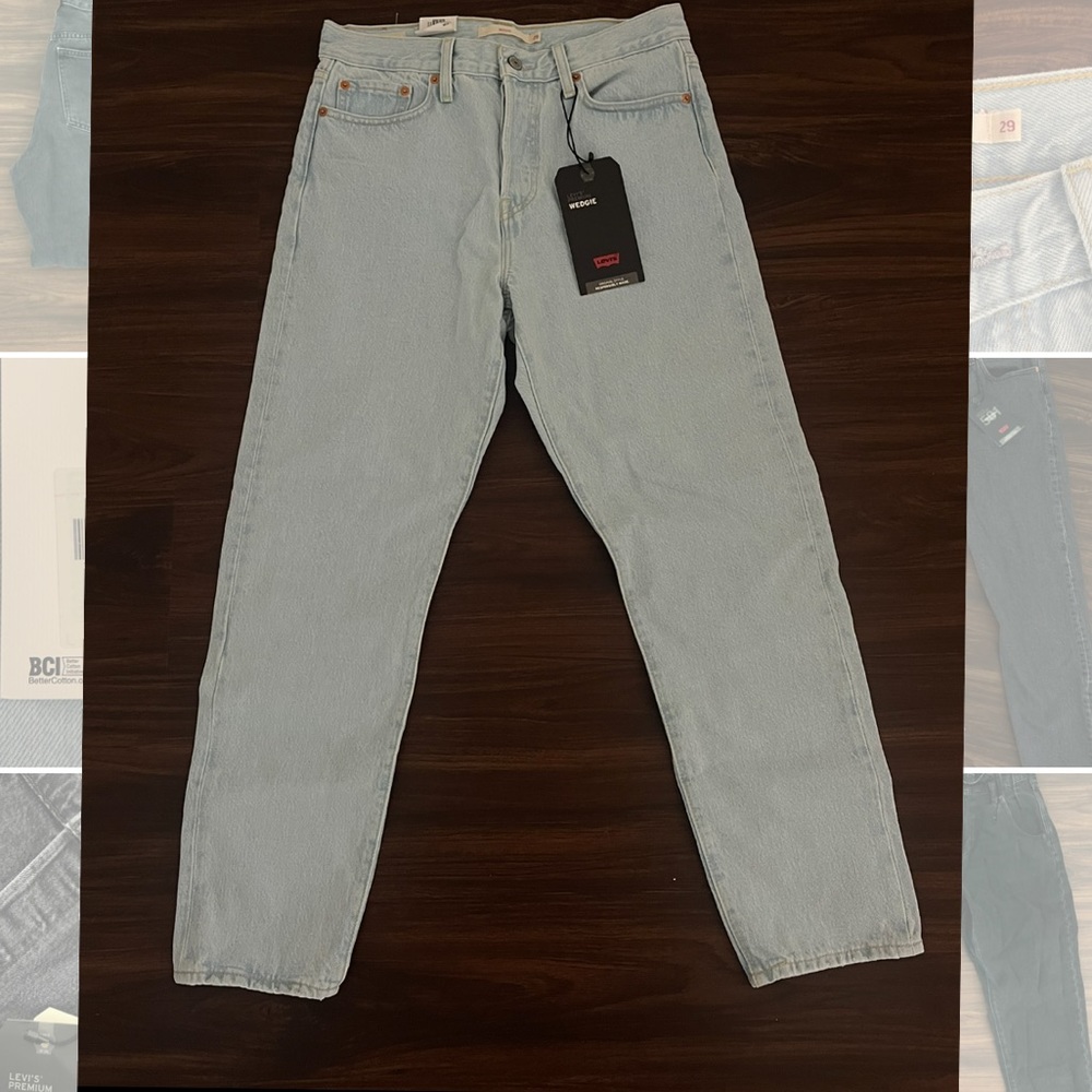 Levi’s wedgie jeans